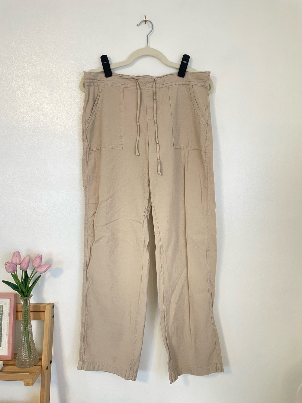 Tan wide leg cotton pants with drawstring waist size medium